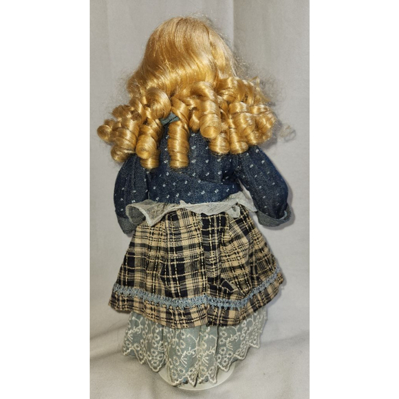 17 Inch Handcrafted Collector's Edition Genuine Porcelain Doll - Picture 5 of 6